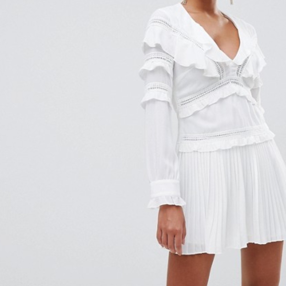 ☀️Pretty Little Thing Pleated Midi Dress *NWT*